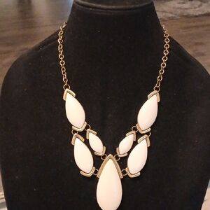 Juicy Couture Gold and Cream Teardrop Necklace